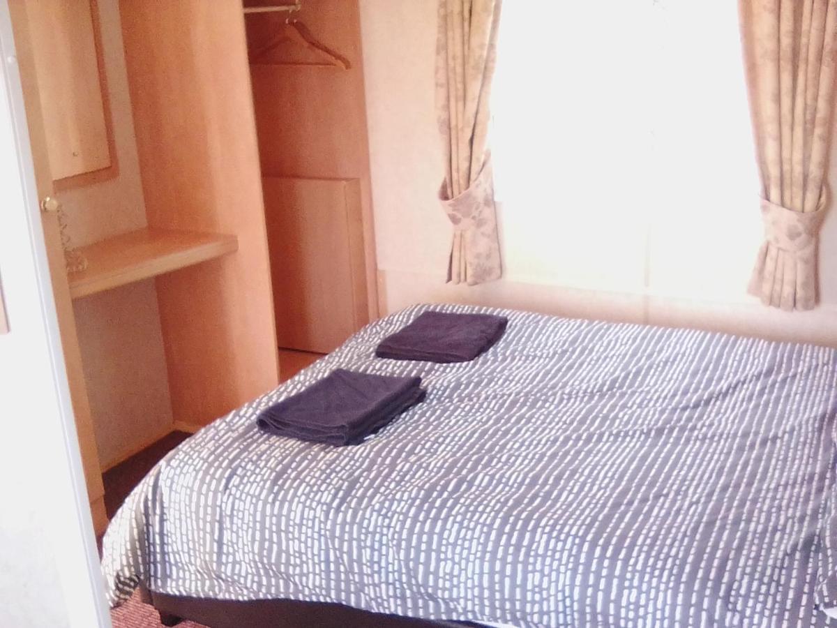 Cosy Chalet Mobile Home , Peace & Quiet Dingle Eksteriør billede