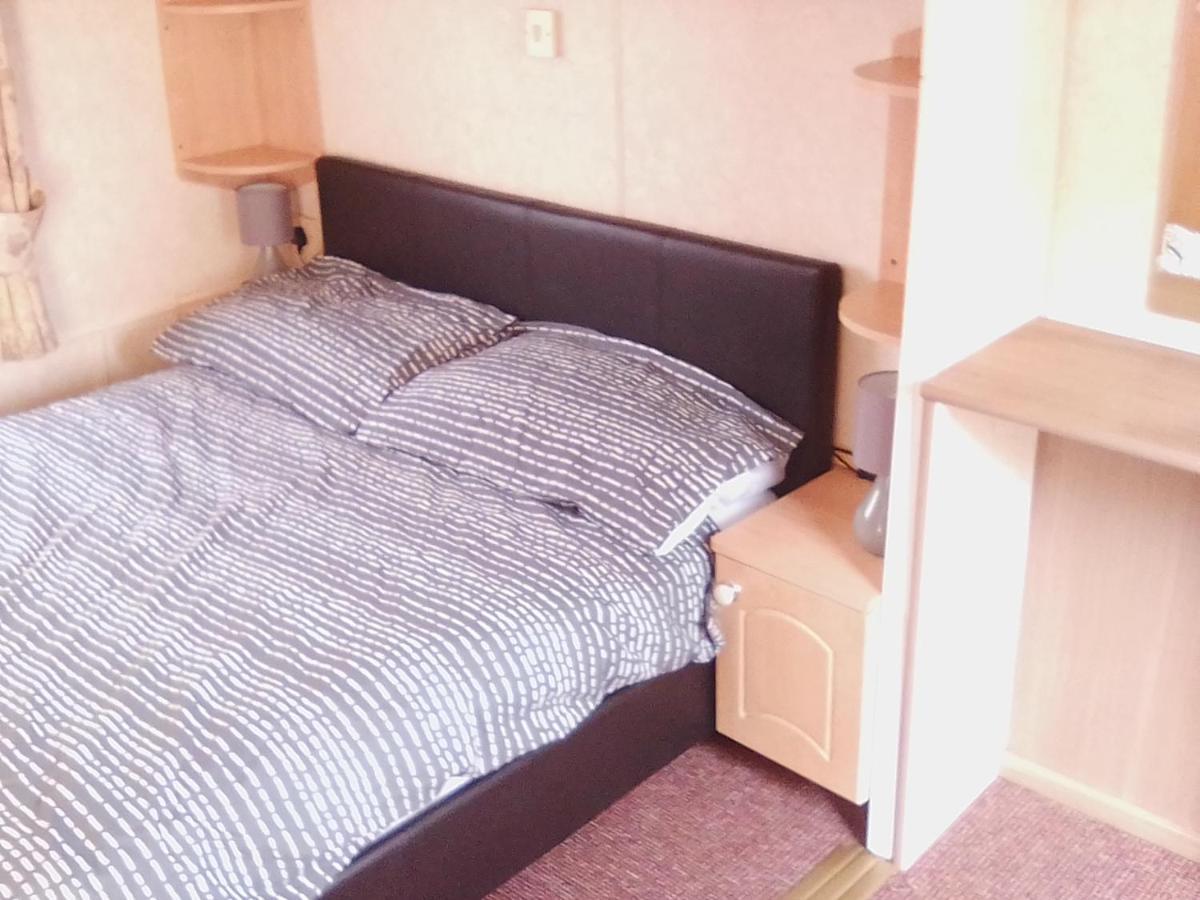 Cosy Chalet Mobile Home , Peace & Quiet Dingle Eksteriør billede