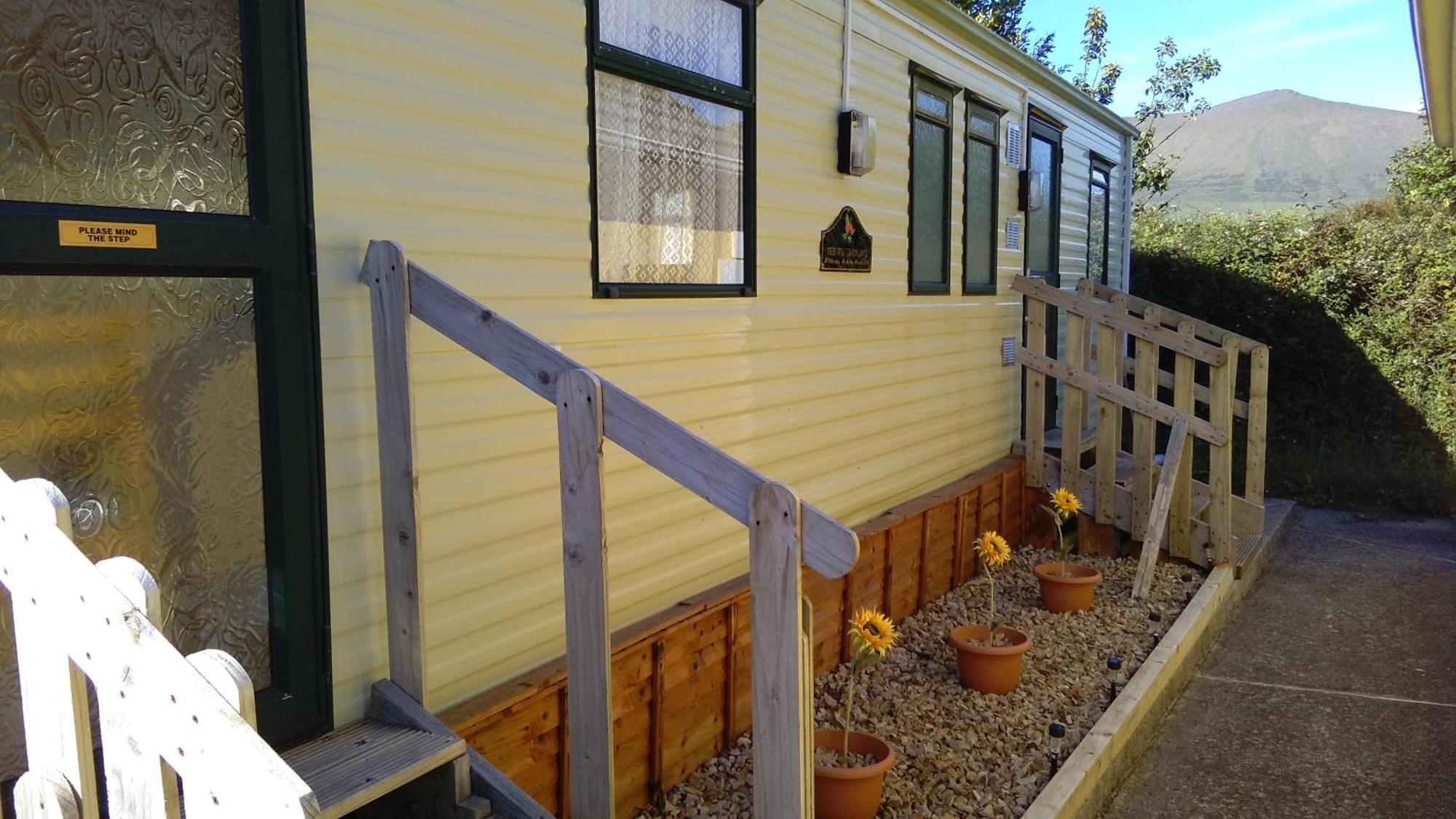 Cosy Chalet Mobile Home , Peace & Quiet Dingle Eksteriør billede